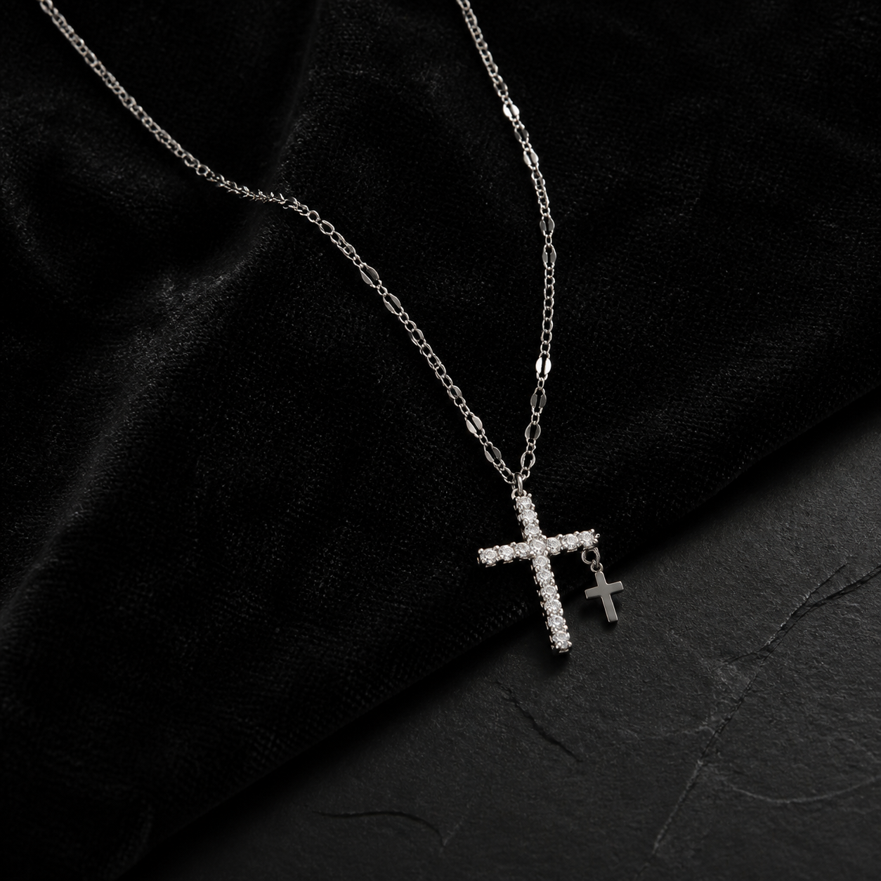 Castor & Pollux Necklace premium editorial mockup